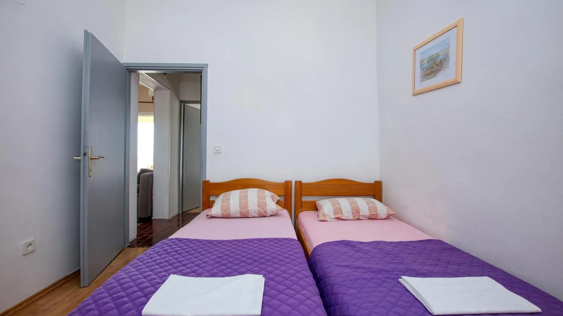 Apartments With A Parking Space Biograd Na Moru, Biograd - 18665 0*,